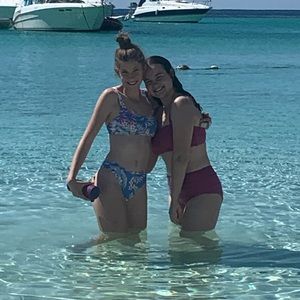 Meet your Posher, Evie